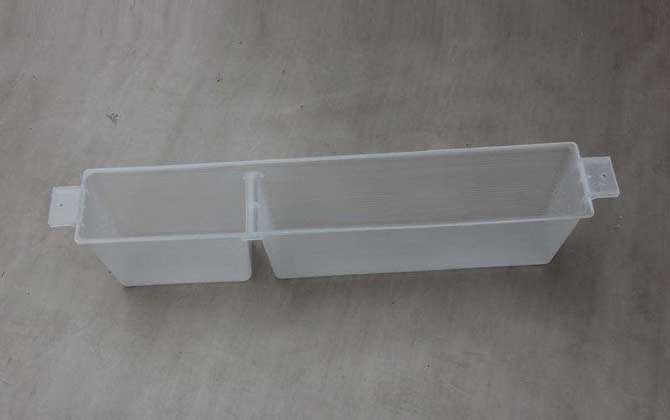 各種養(yǎng)蜂工具及參考價(jià)格 飼喂器