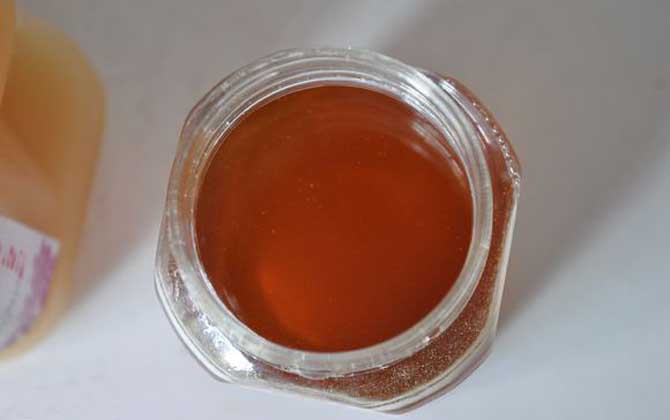 女人吃蜂蜜的好處有哪些?女人經常喝蜂蜜,這7個好處跑不了! 蜂蜜