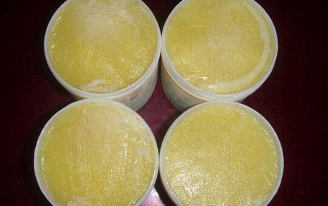 吃蜂王漿一個月后感覺怎么樣?不但體質會變強,膚質也會變好! 蜂王漿