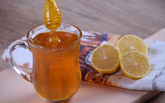蜂蜜泡檸檬的正確泡法及禁忌人群 蜂蜜
