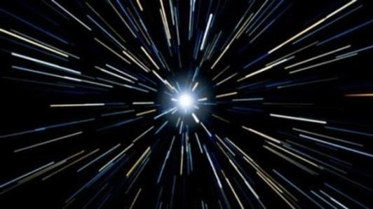 30萬(wàn)公里每秒的光速，它的動(dòng)力來源是什么？需要加速嗎？