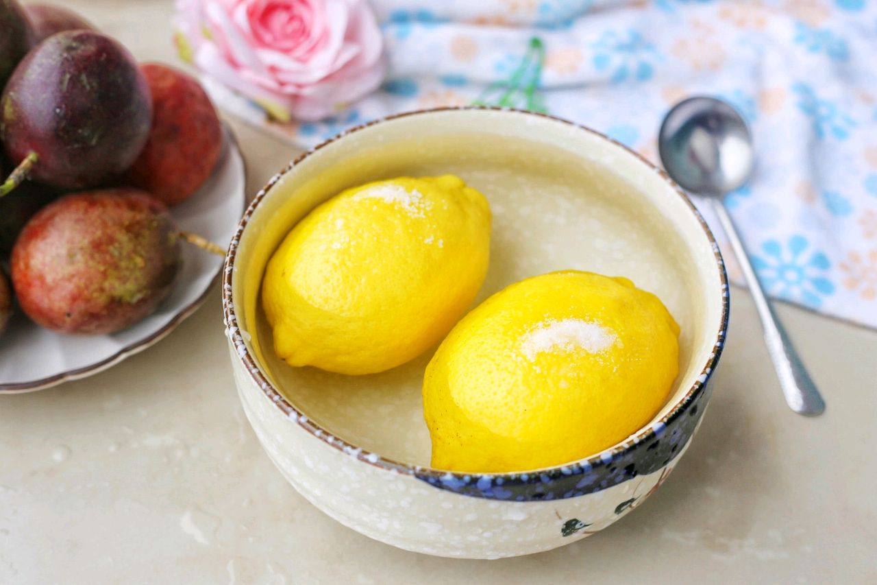 檸檬百香果蜂蜜怎么做(百香果檸檬蜂蜜制作方法竅門) 檸檬百香果蜂蜜怎么做(百香果檸檬蜂蜜制作方法竅門)