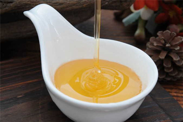 枸杞蜂蜜的正確吃法(枸杞蜂蜜食用也講究方法) 枸杞蜂蜜的正確吃法(枸杞蜂蜜食用也講究方法)
