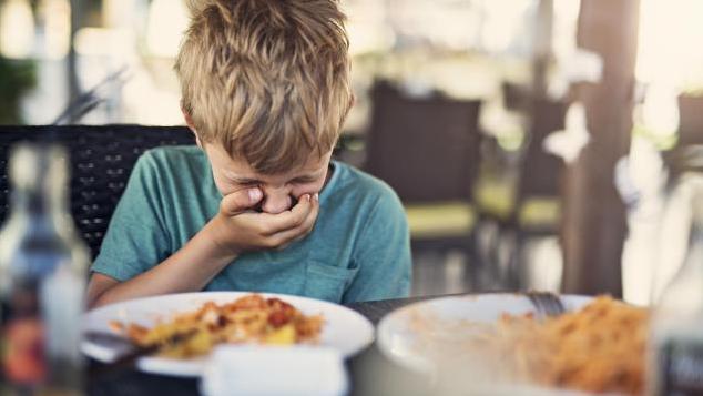 喝野生蜂蜜輕微中毒能自愈嗎(蜂蜜中毒該如何處理) 喝野生蜂蜜輕微中毒能自愈嗎(蜂蜜中毒該如何處理)
