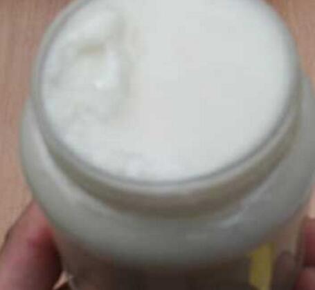 黑蜂雪蜜和椴樹蜜的區別(黑蜂雪蜜和椴樹蜜的對比) 黑蜂雪蜜和椴樹蜜的區別(黑蜂雪蜜和椴樹蜜的對比)