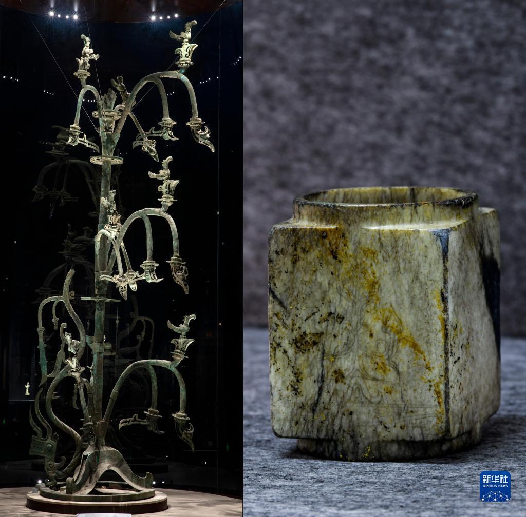 上新了！三星堆出土青銅小立人翹著蘭花指，太可愛，專家這么猜測