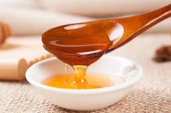 蜜蜂每天工作多少個小時(工蜂一天的勞動時間是多少) 蜜蜂每天工作多少個小時(工蜂一天的勞動時間是多少)