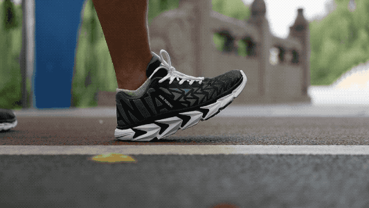 真正懂跑步的人,都買了什么樣的跑步鞋 選鞋不求人——這篇文章告訴你跑鞋到底怎么選