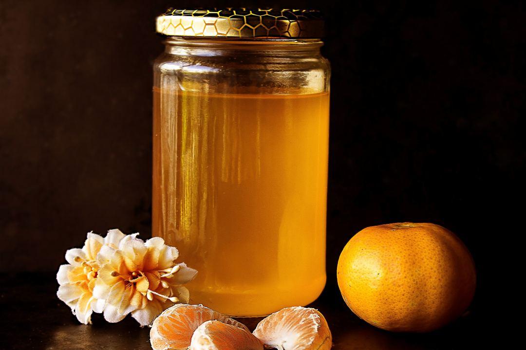 ?秋天怎么吃椴樹蜜金菊茶(椴樹蜜的正確吃法及最佳時間) ?秋天怎么吃椴樹蜜金菊茶(椴樹蜜的正確吃法及最佳時間)