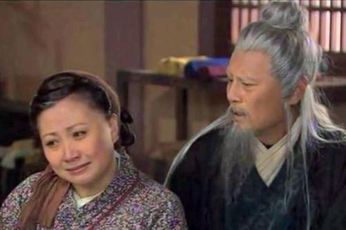 俗語黃蜂尾后針是什么意思(黃蜂尾后針的意思和出處) 俗語黃蜂尾后針是什么意思(黃蜂尾后針的意思和出處)