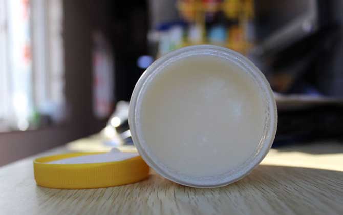 為什么真蜂蜜賣不過假蜂蜜？