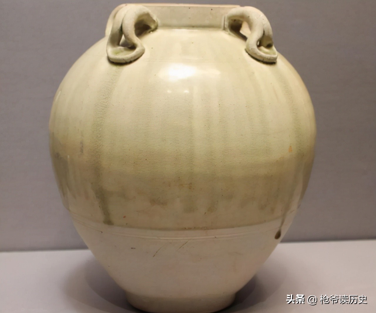 中國最早的瓷器出現(xiàn)在什么時代？是如何發(fā)展的？